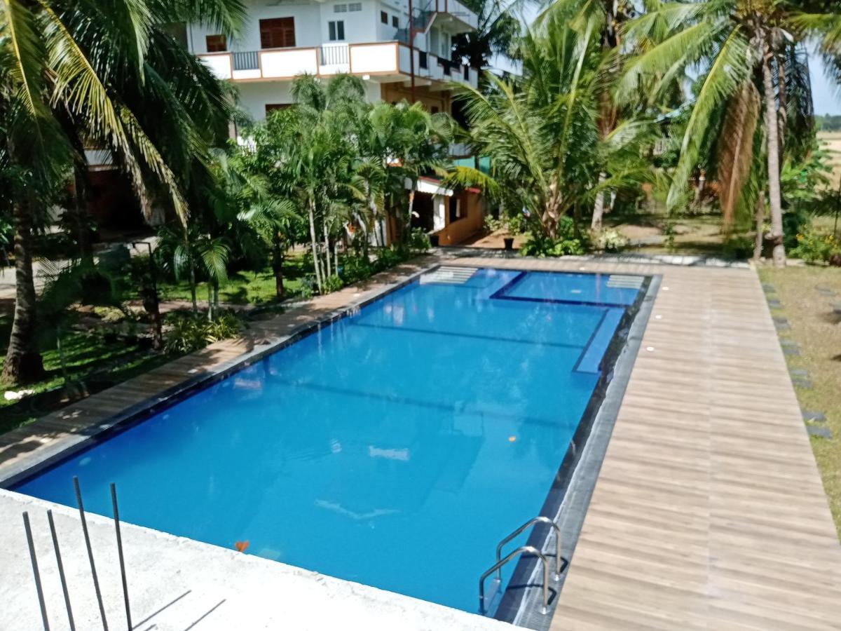 Hotel Nilketha Yala Tissamaharama Exterior foto