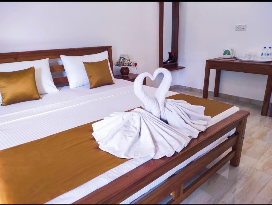 Hotel Nilketha Yala Tissamaharama Exterior foto